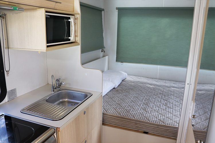 kangaroo-4-berth-motorhome-5